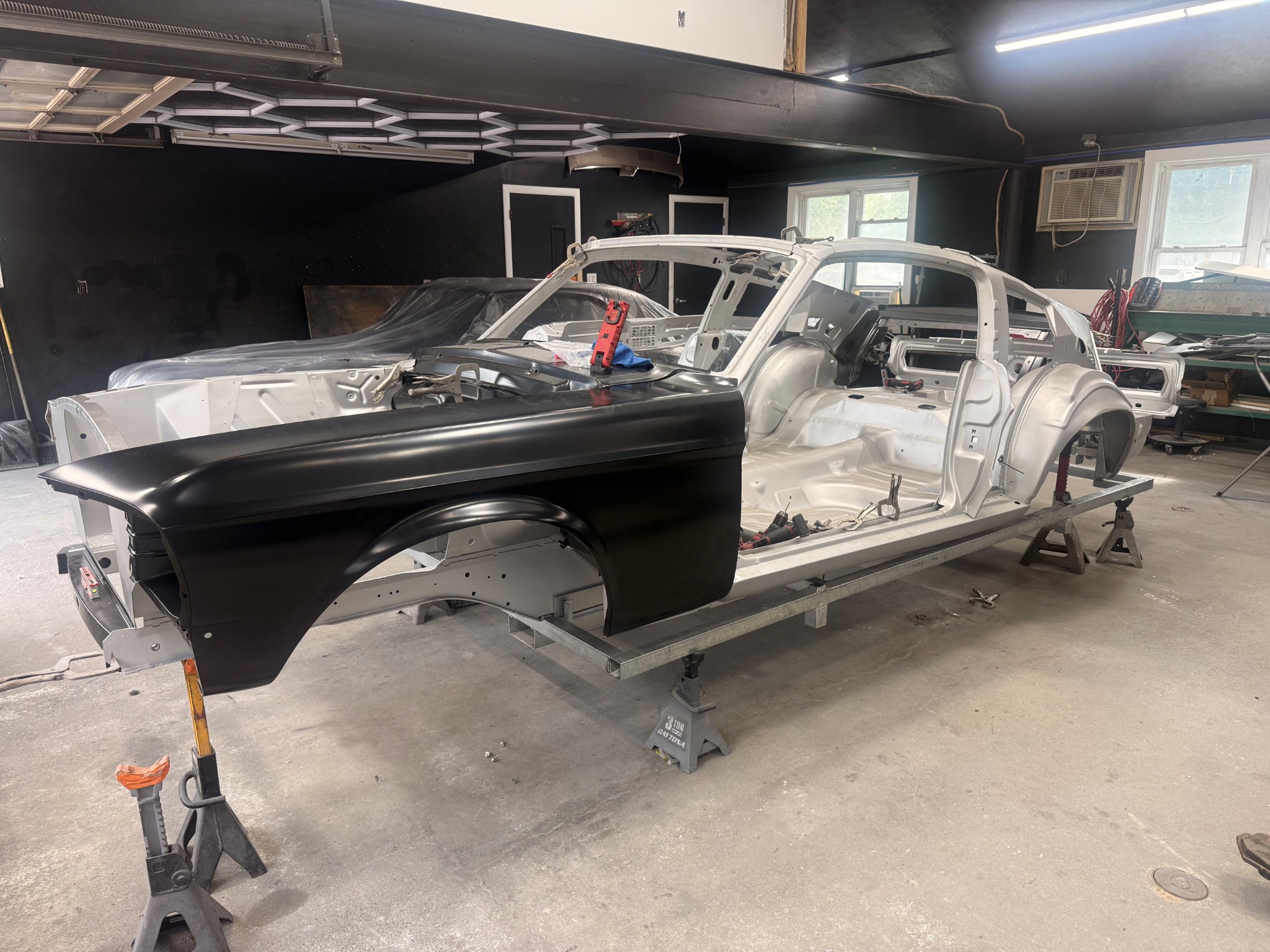 Panel and structure work on the shell